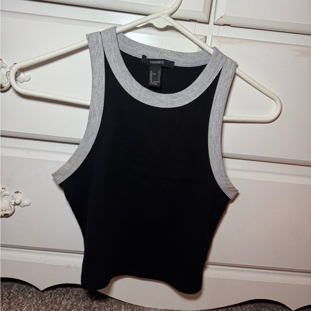 Forever 21 Black and Gray Fitted Crop Tank Top Bundle